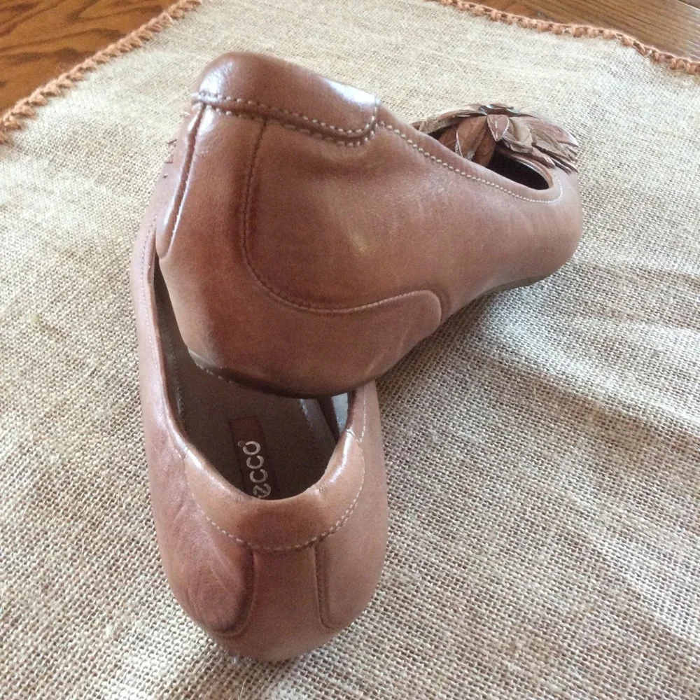 Ecco Slip-on Ballet Flats, Sz Euro 40, Sz 9